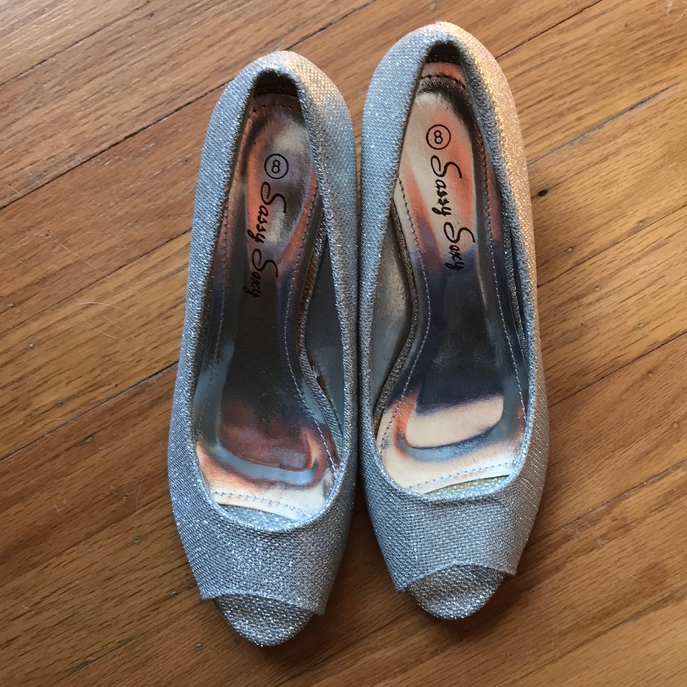 Sparkly silver wedges